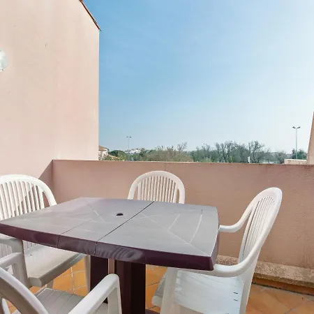 1 Bedroom Apartment For 4 Appartamento Agde